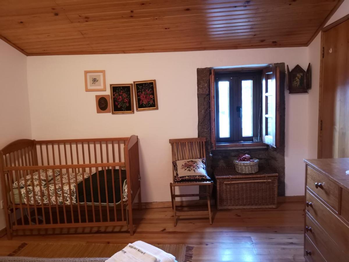 Toca Do Esquilo - Montesinho Villa Montezinho Екстериор снимка